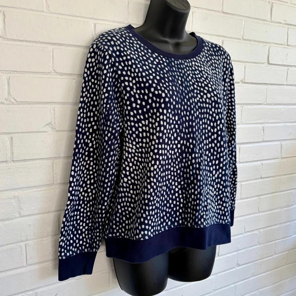 J. Crew Printed Crewneck Sweatshirt Oncila Print Navy/Ivory, SZ L LIKE NEW - Picture 2 of 6